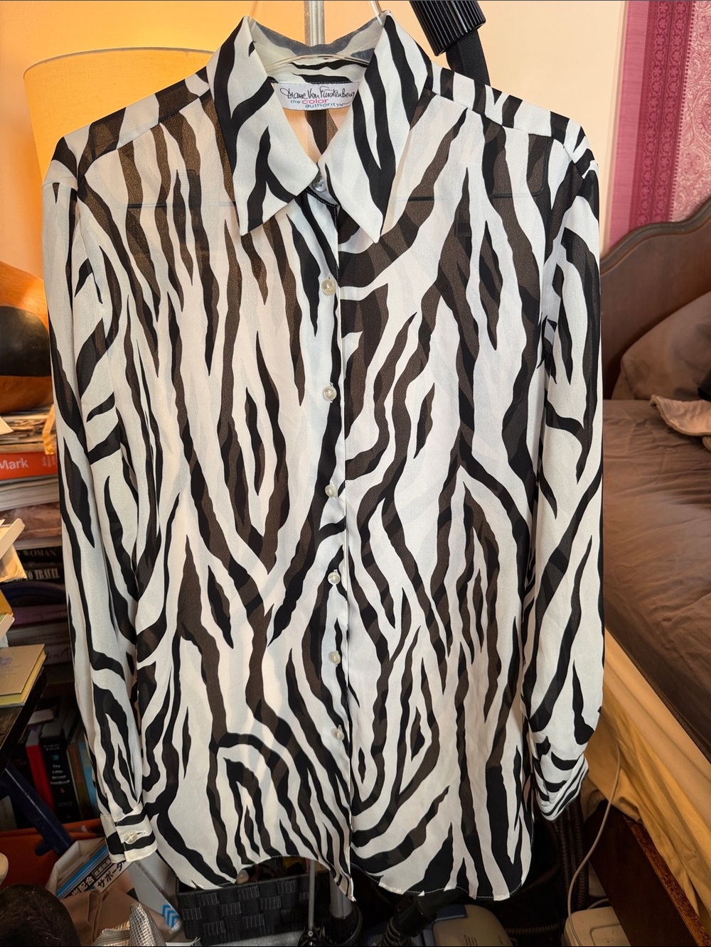 FAB Vntg Diane von Furstenberg Zebra Stripe Top